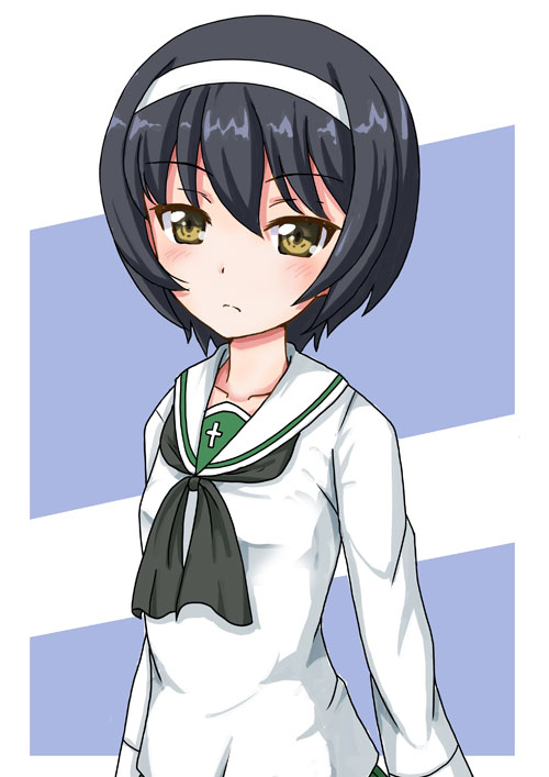 1girl alternate_hair_length alternate_hairstyle bangs black_hair black_neckwear blouse blue_background brown_eyes closed_mouth commentary eyebrows_visible_through_hair flipper frown girls_und_panzer hairband light_blush long_sleeves looking_at_viewer neckerchief ooarai_school_uniform reizei_mako school_uniform serafuku short_hair solo standing upper_body white_blouse white_hairband