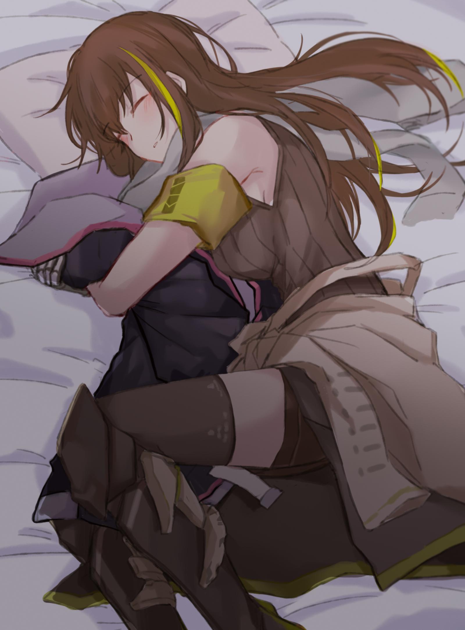 1girl armband blush brown_hair closed_eyes clothes_around_waist eyebrows_visible_through_hair girls_frontline green_hair highres jacket_around_waist long_hair lying m4a1_(girls_frontline) multicolored_hair on_side scarf sleeping solo streaked_hair thigh-highs yuutama2804