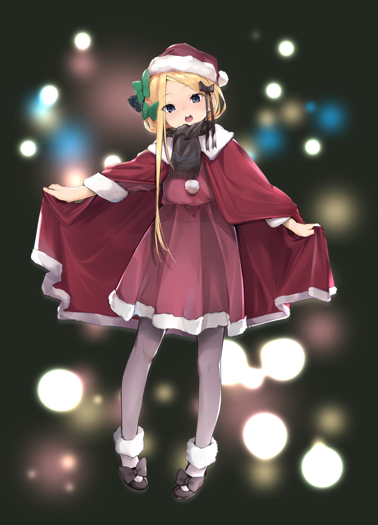 1girl abigail_williams_(fate/grand_order) bangs black_bow black_legwear black_ribbon blonde_hair blue_eyes bow christmas_ornaments coat dress fate/grand_order fate_(series) green_bow hat highres looking_at_viewer mary_janes open_mouth parted_bangs polka_dot polka_dot_bow red_coat red_dress red_headwear ribbon santa_hat shoes uno_ryoku