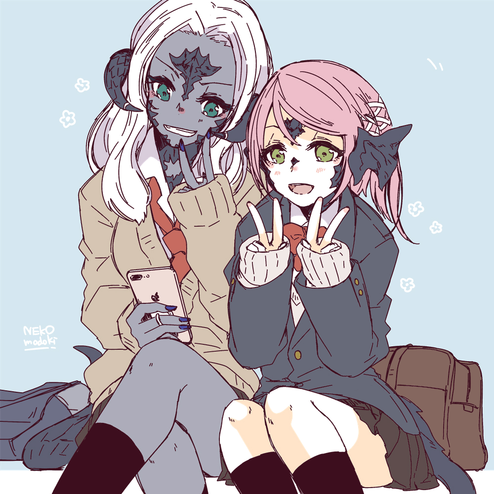 2girls au_ra bag black_skin blue_background blue_eyes blush cellphone cirina_mol crossed_legs double_v dragon_horns dragon_tail final_fantasy final_fantasy_xiv green_eyes horns jewelry lili_mdoki long_hair looking_at_viewer multiple_girls open_mouth phone pink_hair ring sadu_dotharl scales school_uniform short_hair sitting smartphone smile tail v white_hair