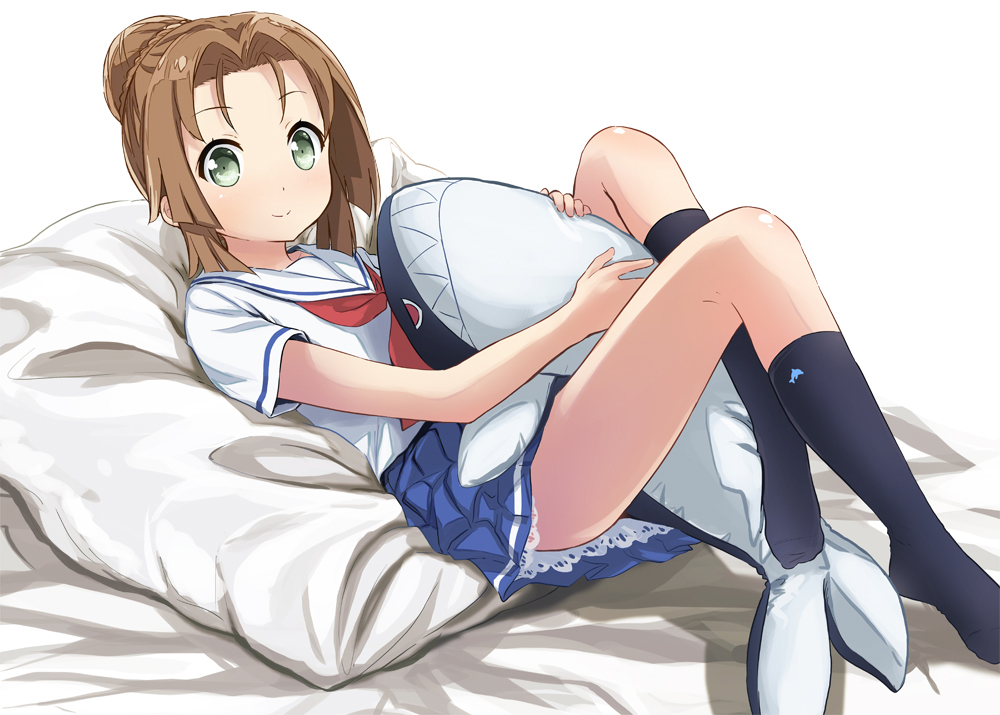 1girl abe_kanari bed_sheet black_legwear blue_skirt brown_hair closed_mouth full_body green_eyes hair_bun hair_intakes heki_junko high_school_fleet kneehighs looking_at_viewer lying medium_hair miniskirt neckerchief on_back pillow pleated_skirt red_neckwear sailor_collar school_uniform serafuku shirt simple_background skirt smile solo white_background white_sailor_collar white_shirt