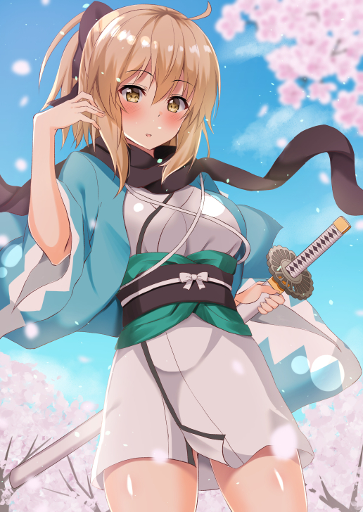 1girl ahoge bangs black_bow black_scarf blonde_hair blurry blurry_background blush bow breasts commentary_request eyebrows_visible_through_hair fate/grand_order fate_(series) hair_between_eyes hair_bow japanese_clothes kimono large_breasts looking_at_viewer nishimura_pn okita_souji_(fate) okita_souji_(fate)_(all) open_mouth outdoors scarf short_hair short_kimono solo sword weapon yellow_eyes