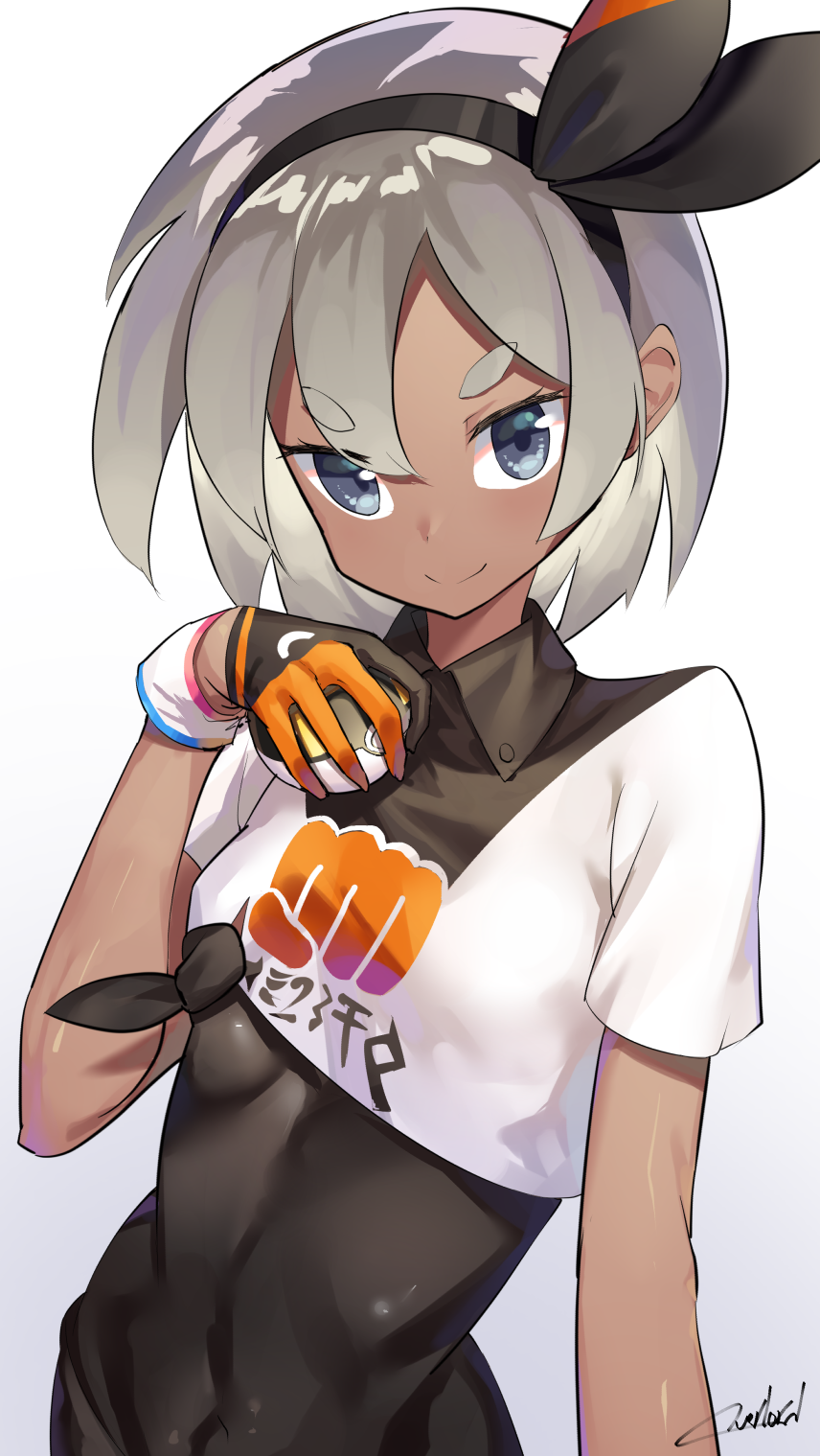 1girl blue_eyes breasts covered_navel dark_skin gloves grey_hair hairband highres midriff overlord_(overlord80000) poke_ball pokemon pokemon_(game) pokemon_swsh saitou_(pokemon) short_hair short_sleeves smile solo ultra_ball upper_body wristband