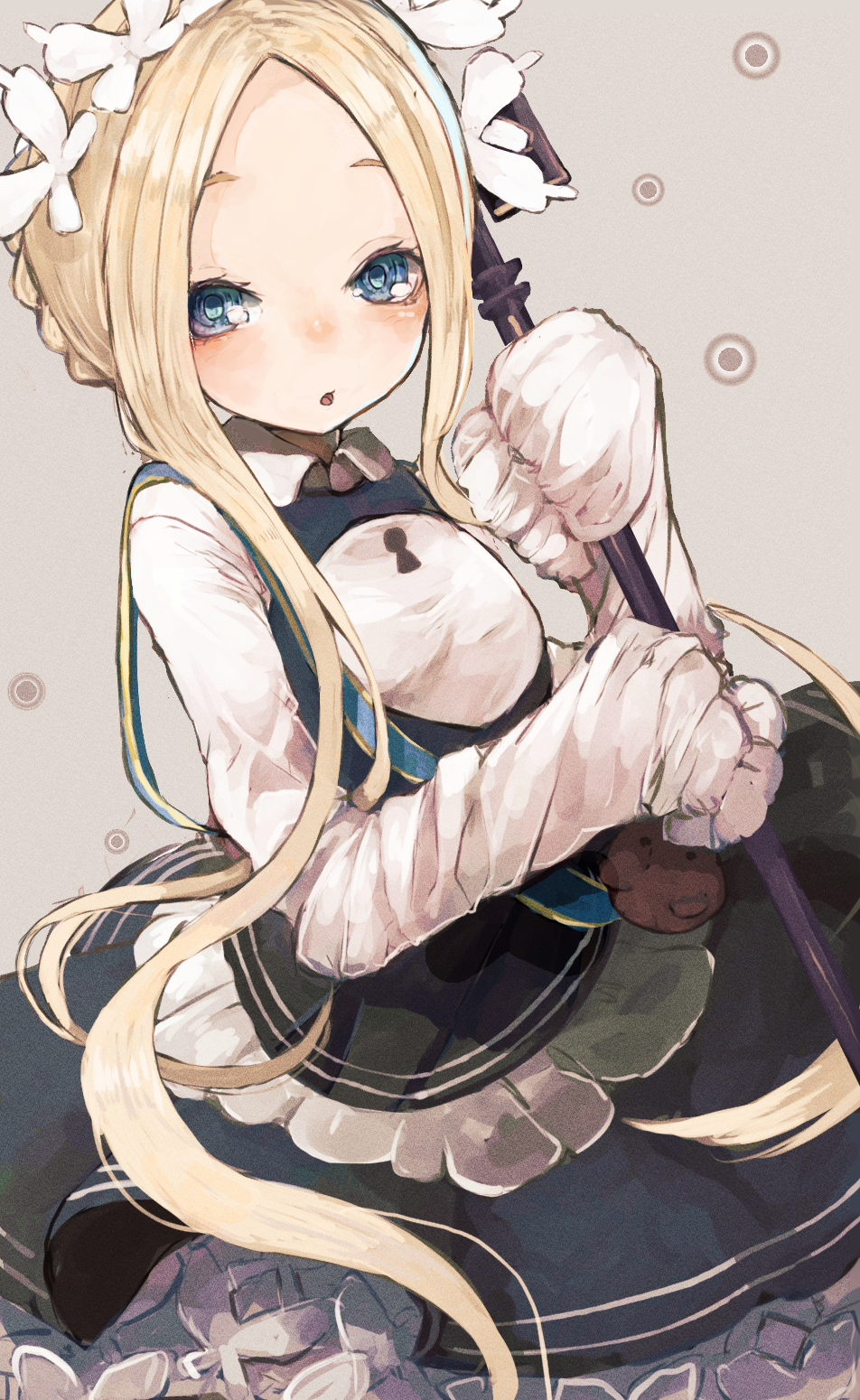 1girl :o abigail_williams_(fate/grand_order) bangs black_dress blonde_hair blue_eyes blush braid butterfly_hair_ornament commentary_request dress eyebrows_behind_hair fate/grand_order fate_(series) forehead grey_background hair_ornament heroic_spirit_chaldea_park_outfit highres holding keyhole long_sleeves looking_at_viewer nyucha parted_bangs parted_lips shirt sidelocks sleeveless sleeveless_dress sleeves_past_fingers sleeves_past_wrists solo stuffed_animal stuffed_toy teddy_bear white_shirt