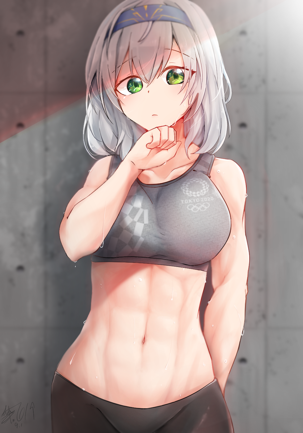 1girl 2020_summer_olympics abs against_wall bangs bike_shorts black_shorts breasts closed_mouth collarbone commentary cowboy_shot green_eyes grey_shirt hairband highres hololive large_breasts looking_at_viewer medium_hair muscle navel shirogane_noel shirt shorts signature solo sports_bra standing starblame sweat symbol_commentary virtual_youtuber white_hair wiping_sweat