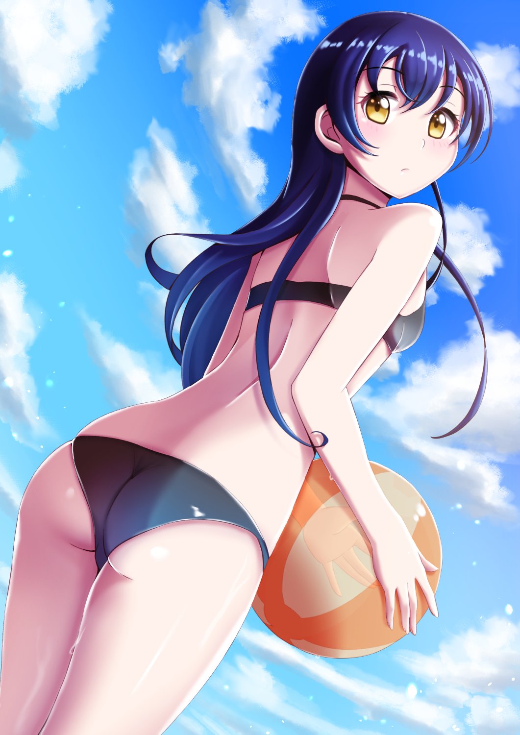 1girl ball bangs beachball bikini black_bikini blue_hair blush buckle_(artist) closed_mouth commentary_request cowboy_shot day eyebrows_visible_through_hair from_behind hair_between_eyes highres holding holding_ball long_hair looking_back love_live! love_live!_school_idol_project marine_day smile solo sonoda_umi standing swimsuit yellow_eyes