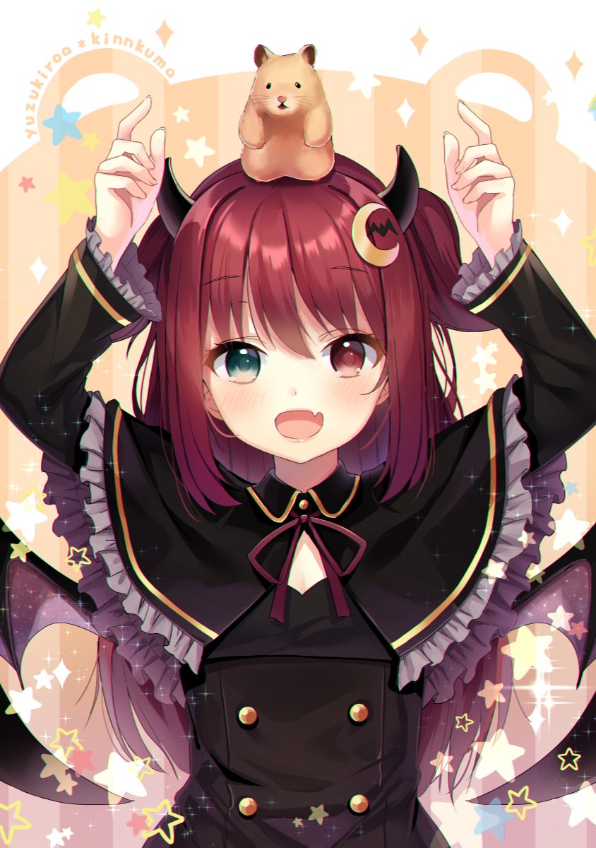 1girl ahoge amahara_pekozaemon animal animal_on_head bangs bat_hair_ornament black_dress blue_eyes buttons capelet character_name commentary crescent crescent_hair_ornament demon_girl demon_horns demon_wings dress hair_ornament hamster hands_up heterochromia highres horns long_hair long_sleeves looking_at_viewer nijisanji on_head open_mouth red_eyes redhead smile solo two_side_up upper_body virtual_youtuber wings yuzuki_roa