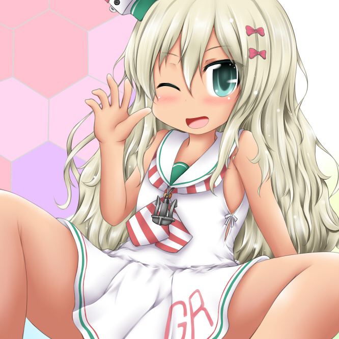 1girl blonde_hair clothes_writing commentary_request dress feet_out_of_frame grecale_(kantai_collection) green_eyes grin hair_between_eyes hair_ribbon hat honeycomb_(pattern) honeycomb_background kantai_collection long_hair looking_at_viewer mini_hat neckerchief one_eye_closed ouno_(nounai_disintegration) pink_background ribbon sailor_collar sailor_dress sitting sleeveless sleeveless_dress smile solo striped striped_neckwear tan two-tone_background waving white_dress white_sailor_collar