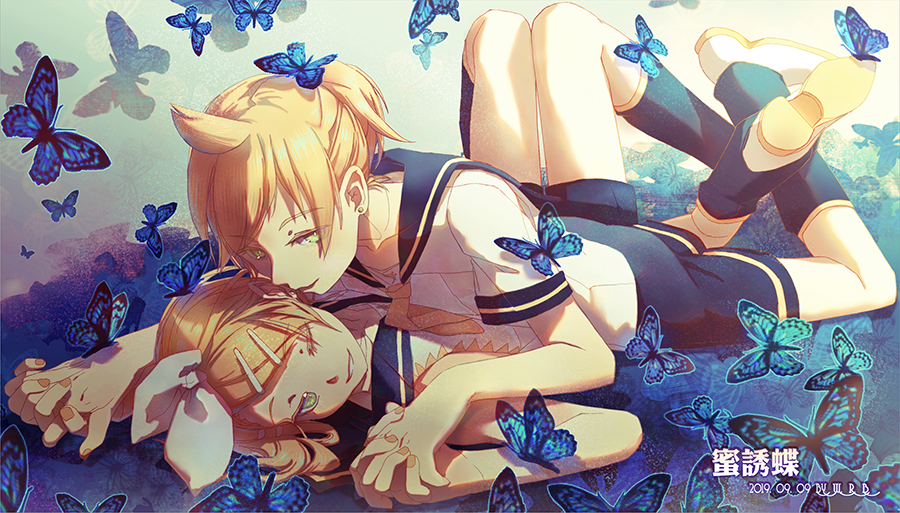 bangs bare_shoulders black_collar black_shorts blonde_hair blue_butterfly bow bug butterfly butterfly_on_arm butterfly_on_foot butterfly_on_hair butterfly_on_hand butterfly_on_leg collar commentary green_eyes hair_bow hair_ornament hairclip insect kagamine_len kagamine_rin knees_together_feet_apart knees_up leg_warmers legs_up lying lying_on_person necktie on_back one_eye_closed parted_lips sailor_collar school_uniform shirt short_hair short_ponytail short_sleeves shorts smile spiky_hair swept_bangs vocaloid w.r.b white_bow white_shirt yellow_neckwear