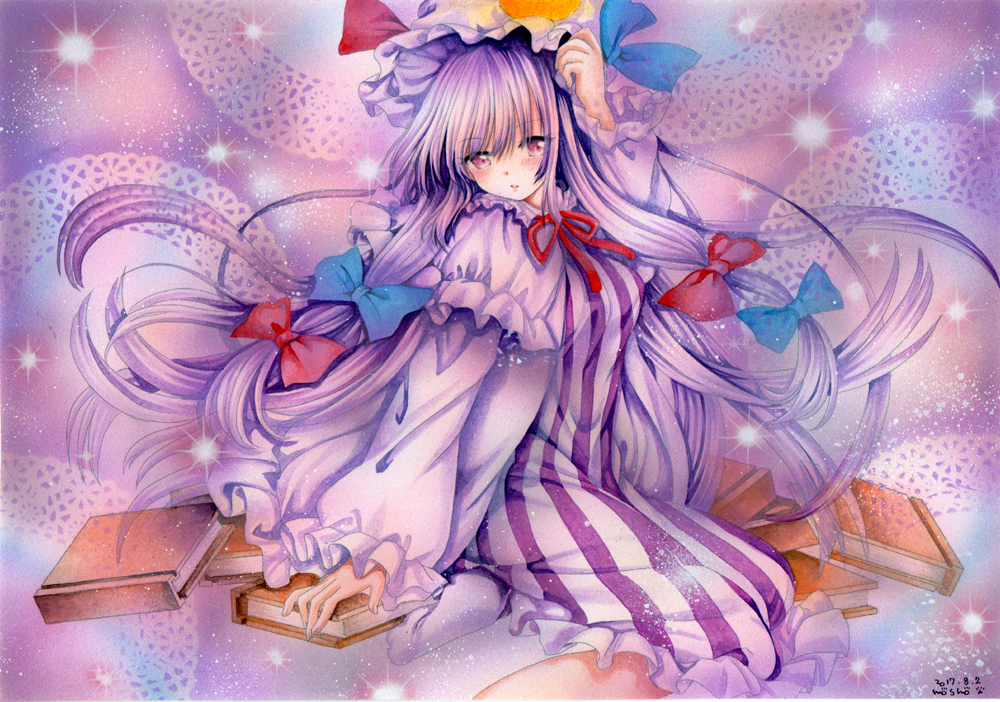 1girl artist_name blue_bow blue_ribbon blush book bow commentary_request dated dress frilled_sleeves frills hair_bow hat hat_ribbon long_dress long_hair long_sleeves mob_cap mosho patchouli_knowledge purple_background purple_dress purple_hair red_bow red_ribbon ribbon socks solo striped striped_dress touhou traditional_media very_long_hair violet_eyes