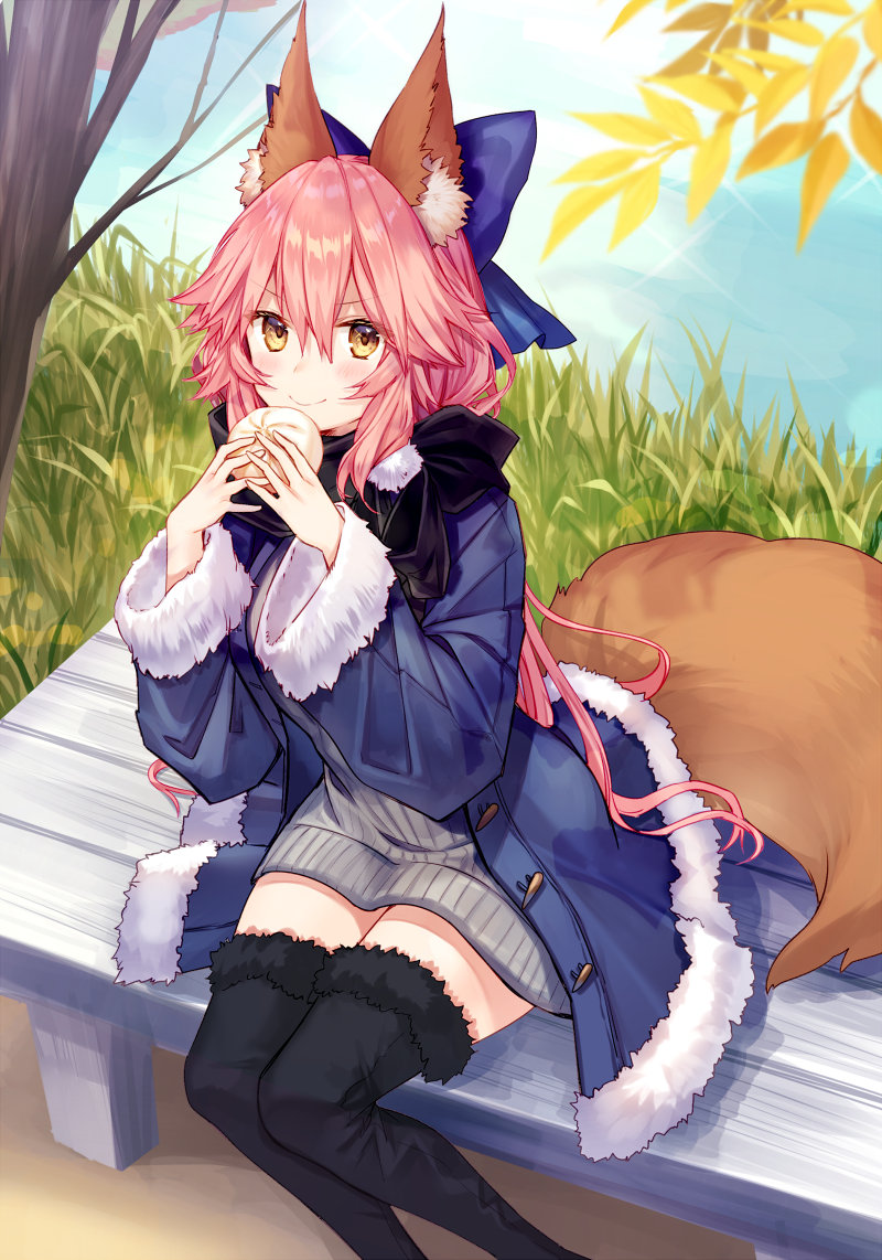 1girl animal_ear_fluff animal_ears bench blue_ribbon fate/grand_order fate_(series) food fox_ears fox_girl fox_tail grey_sweater holding holding_food jacket leaf long_hair long_sleeves looking_at_viewer pink_hair ribbon sitting smile sweater tagme tail tamamo_(fate)_(all) tamamo_no_mae_(fate) thigh-highs yellow_eyes yuya_(night_lily)