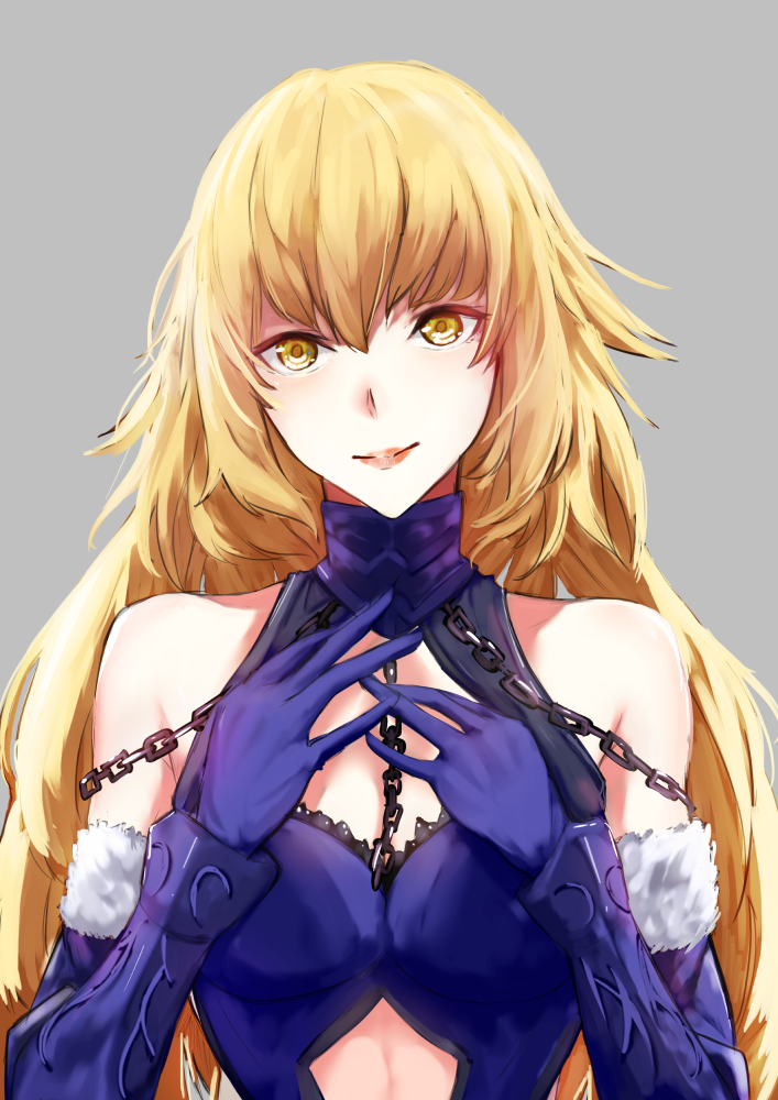 1girl bare_shoulders blonde_hair brown_hair craim elbow_gloves fate/grand_order fate_(series) fur-trimmed_gloves fur_trim gloves grey_background hair_between_eyes jeanne_d'arc_(alter)_(fate) jeanne_d'arc_(fate)_(all) lips long_hair looking_at_viewer purple_gloves smile solo upper_body yellow_eyes