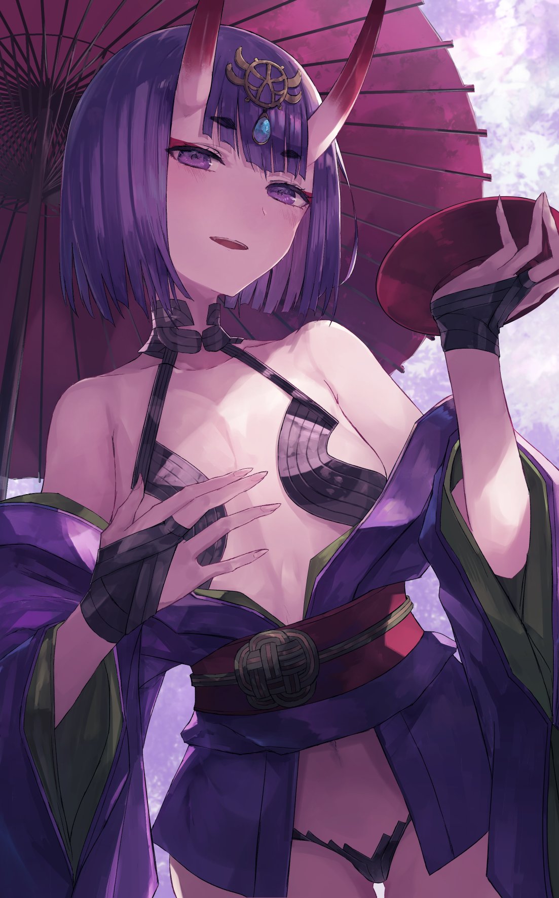 1girl bangs bare_shoulders black_gloves blush bob_cut commentary cowboy_shot cup eyebrows_visible_through_hair fate/grand_order fate_(series) fingerless_gloves flat_chest gloves hand_up headpiece highres holding holding_cup horns japanese_clothes kimono looking_at_viewer navel obi off_shoulder oni oni_horns open_mouth oriental_umbrella purple_hair purple_kimono red_sash red_umbrella revealing_clothes sakazuki sash short_hair shuten_douji_(fate/grand_order) smile solo standing thick_eyebrows thkani umbrella violet_eyes