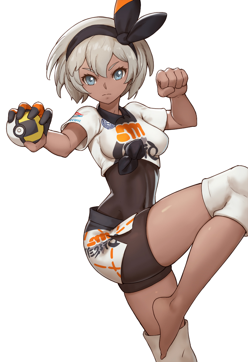 &gt;:( 1girl arms_up barefoot black_bodysuit black_gloves black_hairband black_ribbon blue_eyes bodysuit bodysuit_under_clothes clenched_hand closed_mouth clothes_writing covered_navel crop_top dark_skin gloves gym_leader hair_ribbon hairband holding holding_poke_ball knee_pads leg_up looking_at_viewer partly_fingerless_gloves poke_ball pokemon pokemon_(game) pokemon_swsh ribbon saitou_(pokemon) serious short_hair short_sleeves shorts side_slit silver_hair simple_background single_glove solo standing standing_on_one_leg tsuki_suigetsu ultra_ball white_background white_shorts