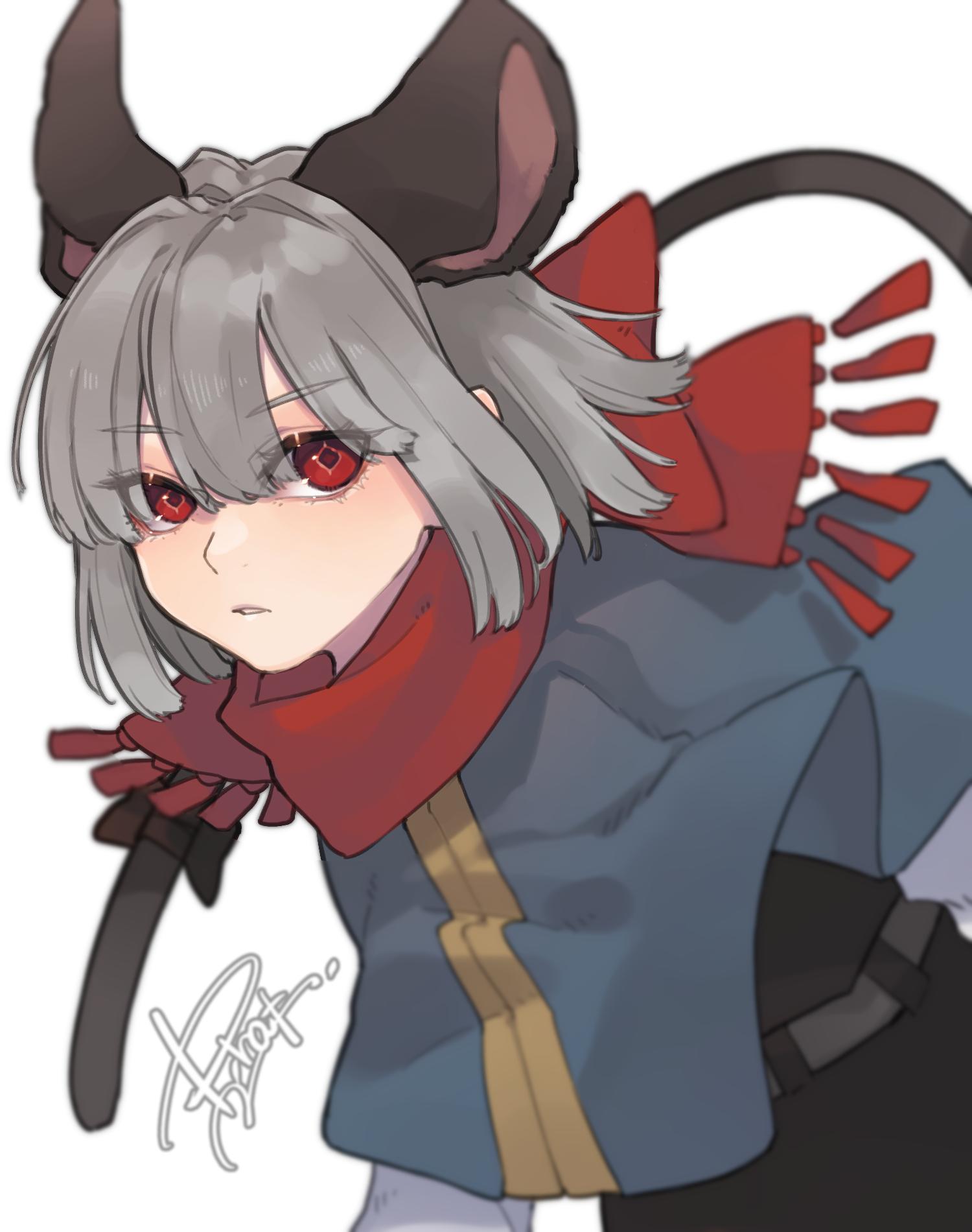 1girl animal_ears black_bow black_skirt black_vest bow capelet diamond-shaped_pupils eyebrows_visible_through_hair grey_hair highres long_sleeves looking_at_viewer mouse_ears mouse_tail nazrin prat_rat red_eyes red_scarf scarf scarf_bow shirt short_hair signature simple_background skirt solo symbol-shaped_pupils tail tail_bow touhou upper_body vest white_background white_shirt