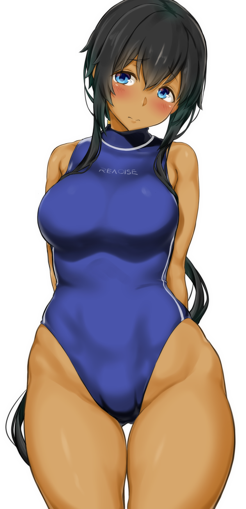 1girl arms_behind_back ass_visible_through_thighs black_hair blue_eyes blue_swimsuit breasts clothes_writing competition_swimsuit cowboy_shot dark_skin highres large_breasts long_hair looking_at_viewer one-piece_swimsuit original sidelocks simple_background solo standing swimsuit thigh_gap turtleneck white_background yuzu_lemon