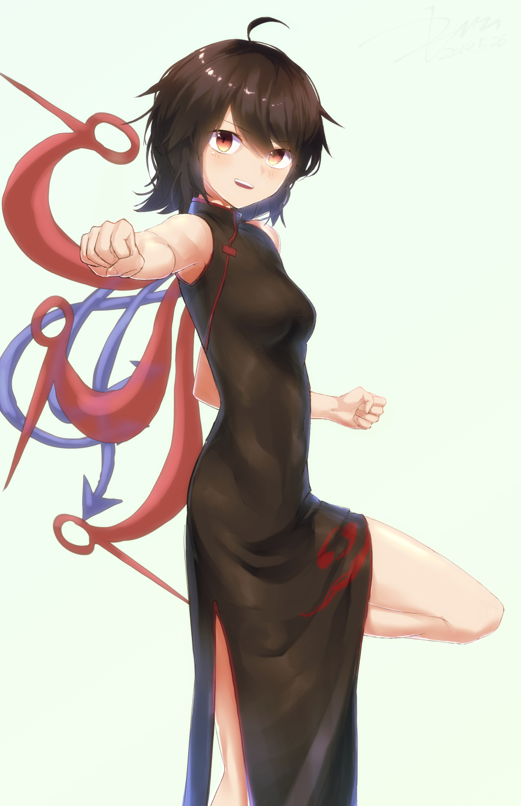 1girl :d adapted_costume ahoge asymmetrical_wings bangs bare_arms bare_shoulders black_dress black_hair blue_wings blush breasts china_dress chinese_clothes clenched_hands commentary_request covered_navel dress eyebrows_visible_through_hair feet_out_of_frame fighting_stance grey_background hair_between_eyes highres houjuu_nue kisamu_(ksmz) looking_at_viewer medium_breasts open_mouth red_eyes red_wings short_hair side_slit simple_background sleeveless sleeveless_dress smile solo standing standing_on_one_leg thighs touhou wings