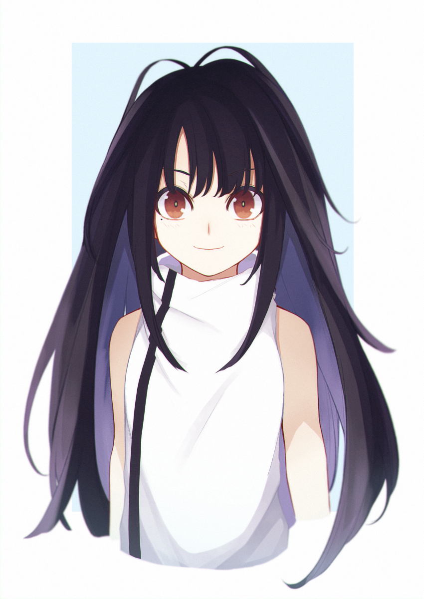 1girl bangs bare_shoulders black_hair blue_background brown_eyes c-ms_(girls_frontline) closed_mouth collar collared_dress dress facing_viewer girls_frontline hair_between_eyes high_collar highres long_hair looking_at_viewer messy_hair mole mole_under_eye simple_background sleeveless smile solo two-tone_background upper_body very_long_hair white_background white_dress yukine_on