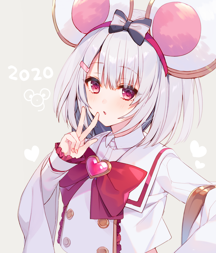 1girl 2020 animal_ears bangs bow commentary_request eyebrows_visible_through_hair frilled_sleeves frills granblue_fantasy grey_background hair_bow heart long_sleeves looking_at_viewer mayachi_(amuriya) mouse_ears parted_lips red_bow red_eyes shirt silver_hair simple_background sleeves_past_wrists solo striped striped_bow upper_body v vikala_(granblue_fantasy) white_shirt