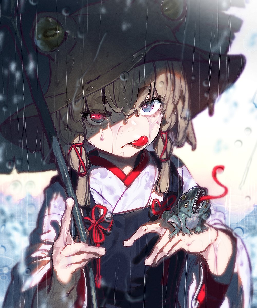 1girl :p bangs black_dress blonde_hair blue_eyes brown_headwear commentary_request dress eyebrows_visible_through_hair frog hair_between_eyes hair_ribbon highres holding holding_umbrella japanese_clothes kimono leaf_umbrella long_tongue looking_at_viewer moriya_suwako rain red_ribbon ribbon short_hair sidelocks solo thick_eyebrows tongue tongue_out touhou umbrella upper_body wet white_kimono zounose