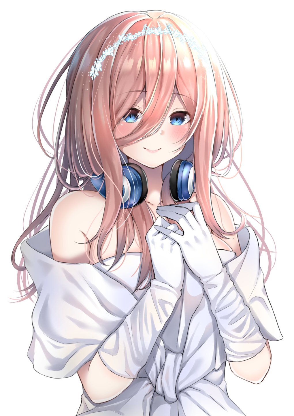 1girl bare_shoulders blue_eyes closed_mouth dress eyebrows_visible_through_hair eyes_visible_through_hair gloves go-toubun_no_hanayome hair_between_eyes hands_up headphones headphones_around_neck highres long_hair looking_at_viewer nakaji_(user_snap3353) nakano_miku redhead simple_background smile solo wedding_dress white_background white_dress white_gloves