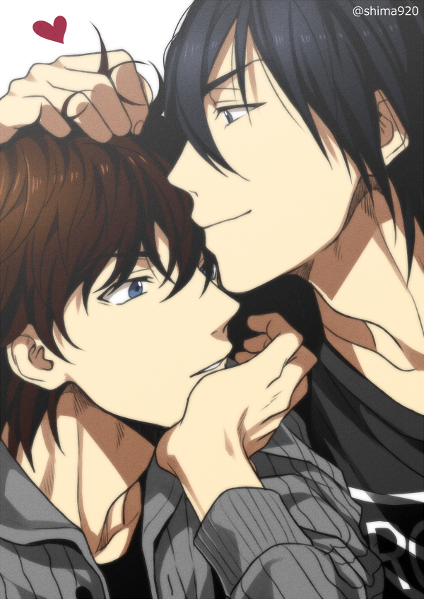 2boys black_hair black_shirt blue_eyes brown_hair casual chin_rest commentary_request couple eyebrows_visible_through_hair grey_hoodie hagiwara_kenji hair_between_eyes hair_tousle hand_in_hair heart hood hoodie looking_at_another male_focus mashima_shima matsuda_jinpei meitantei_conan multiple_boys open_clothes open_hoodie parted_lips print_shirt shirt simple_background smile twitter_username white_background yaoi