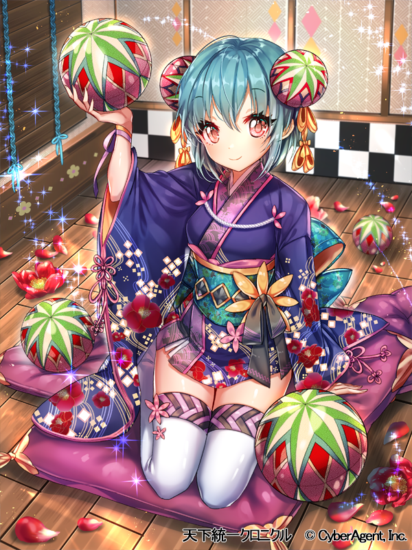 1girl bangs blue_hair closed_mouth eyebrows_visible_through_hair hair_between_eyes indoors interitio japanese_clothes kimono long_sleeves looking_at_viewer pink_eyes pink_ribbon purple_kimono ribbon shiny shiny_hair short_hair short_kimono smile solo tenka_touitsu_chronicle thigh-highs white_legwear wide_sleeves wooden_floor wrist_ribbon zettai_ryouiki