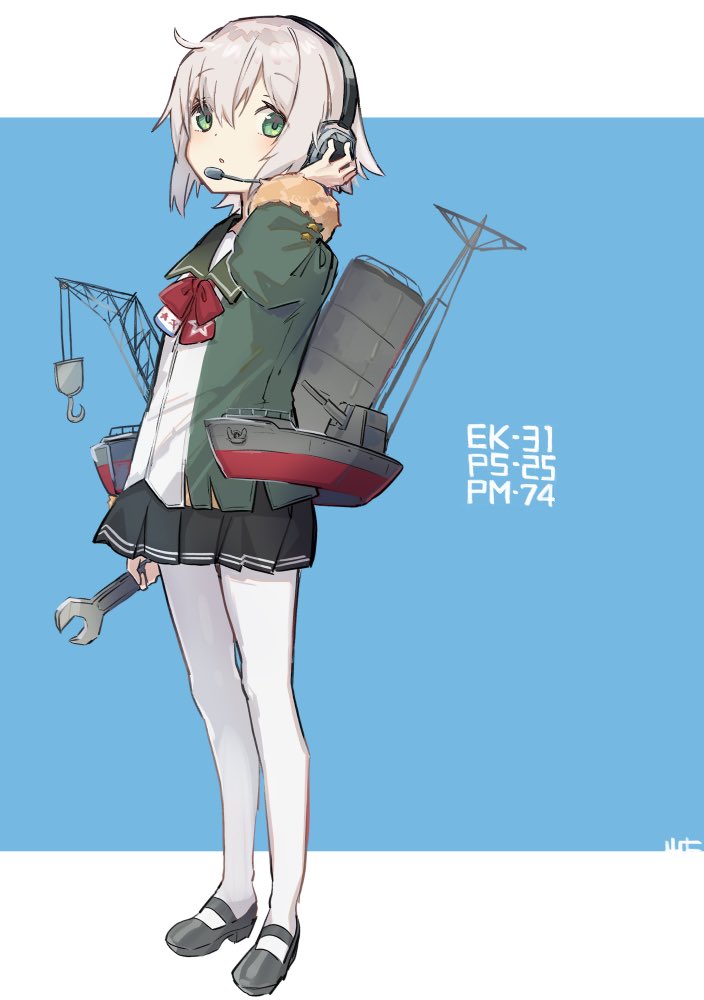 1girl bangs blue_background commentary_request crane_(machine) full_body fur-trimmed_sleeves fur_trim green_eyes green_jacket green_sailor_collar green_skirt headphones jacket kantai_collection long_sleeves machinery mary_janes neck_ribbon pantyhose pleated_skirt red_ribbon ribbon sailor_collar school_uniform serafuku shimushu_(kantai_collection) shoes short_hair silver_hair skirt smokestack solo standing two-tone_background white_legwear wrench yamashiki_(orca_buteo)