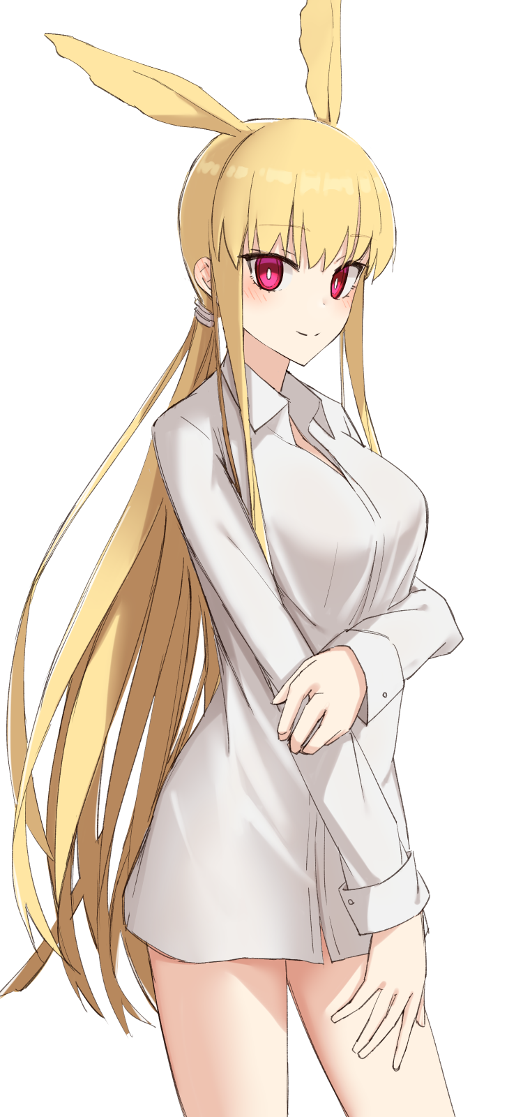 1girl bangs blonde_hair blush breasts commentary_request elfenlied22 eyebrows_visible_through_hair fate/grand_order fate_(series) hair_between_eyes head_wings highres large_breasts long_hair looking_at_viewer red_eyes simple_background smile solo thrud_(fate/grand_order) valkyrie_(fate/grand_order) very_long_hair white_background