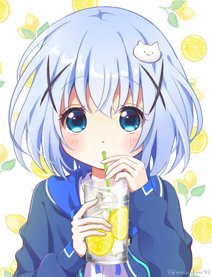 1girl alternate_costume alternate_hair_length alternate_hairstyle artist_name blue_eyes blue_hair cup drinking drinking_straw food fruit gochuumon_wa_usagi_desu_ka? hair_ornament holding holding_cup ice ice_cube kafuu_chino lemon lemon_slice long_sleeves looking_at_viewer mozukun43 short_hair sleeves_past_wrists solo tippy_(gochiusa) twitter_username upper_body x_hair_ornament