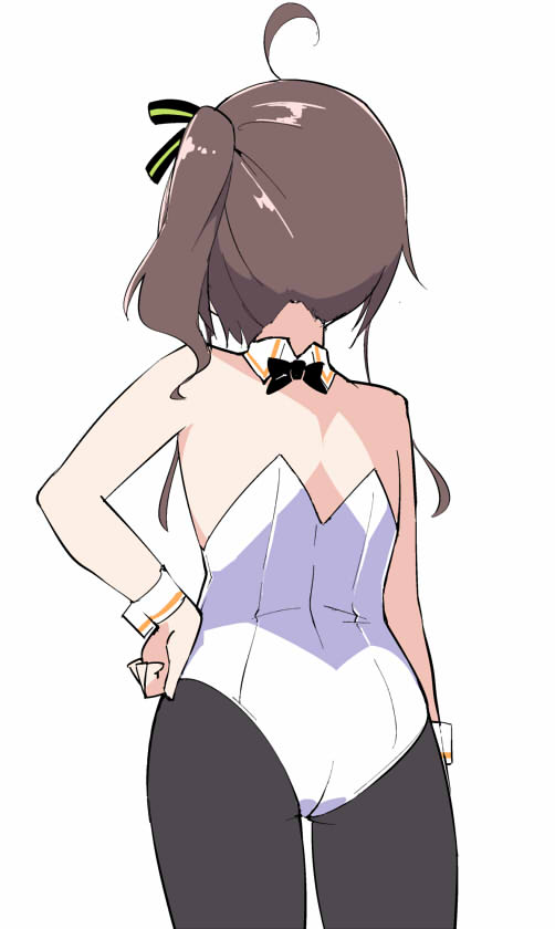 1girl ahoge ass bow brown_hair bunnysuit commentary detached_collar facing_away hair_bow hand_on_hip hololive matsuri_channel natsuiro_matsuri pantyhose side_ponytail solo tera_zip too_literal virtual_youtuber wardrobe_error white_background you're_doing_it_wrong