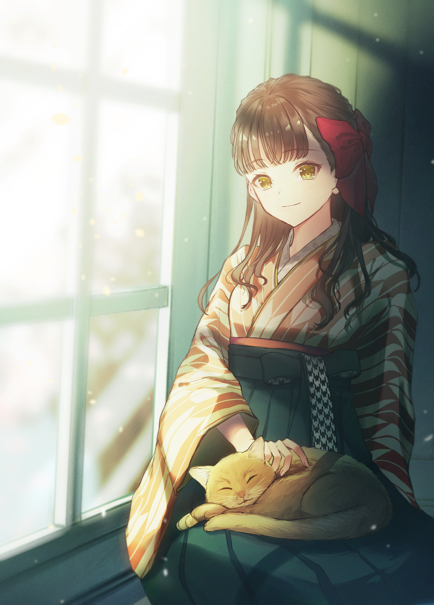 1girl animal bangs blurry blurry_background blush bow brown_eyes brown_hair cat closed_mouth commentary_request depth_of_field eyebrows_visible_through_hair green_bow green_hakama hair_bow hakama highres houndstooth indoors japanese_clothes kimono kusaka_kou long_hair original print_kimono red_bow sitting smile solo window yagasuri