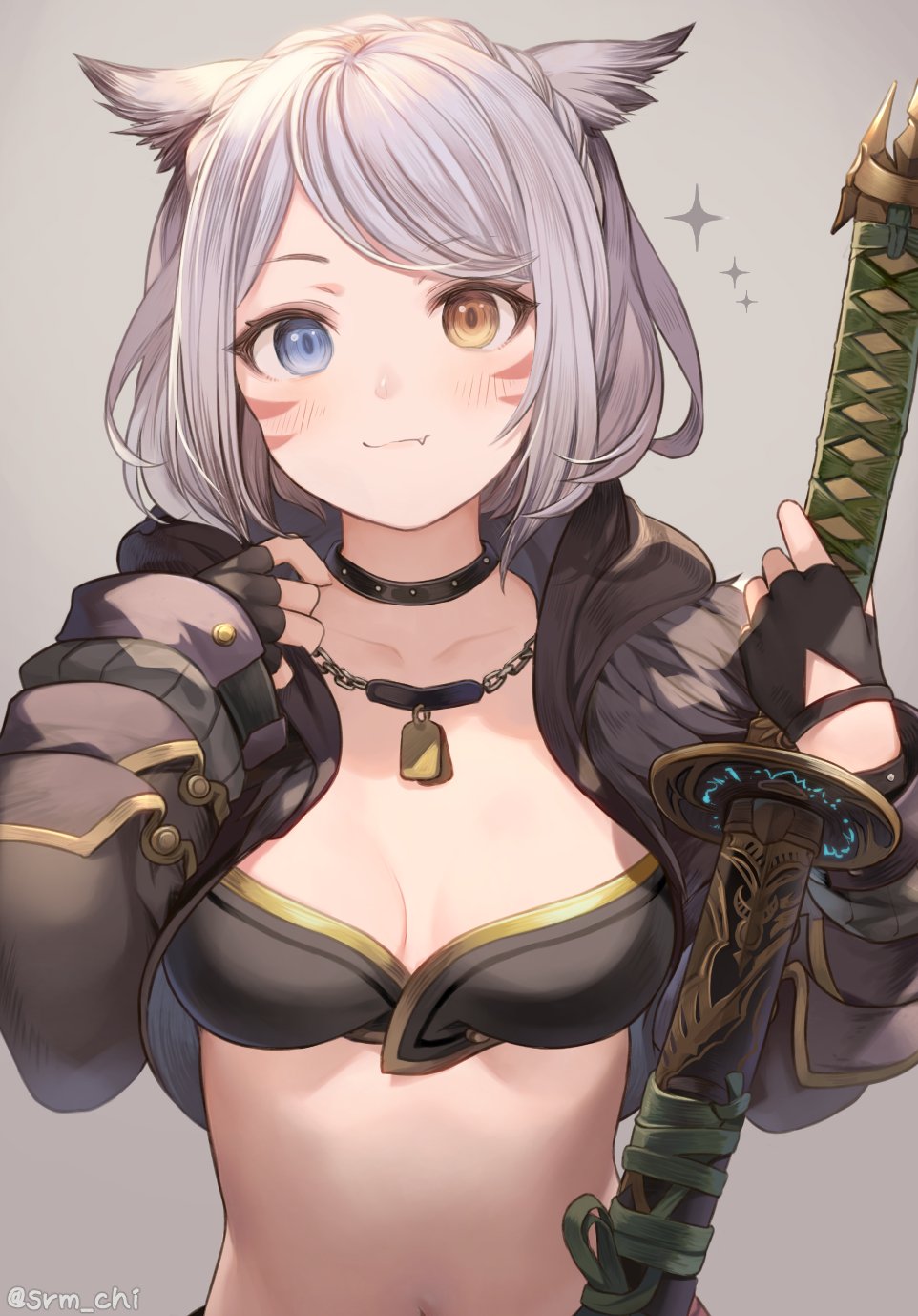 1girl animal_ears blue_eyes blush breasts cat_ears cat_girl cat_tail choker closed_mouth cropped_jacket dress facial_mark fang final_fantasy final_fantasy_xiv fingerless_gloves gloves green_eyes grey_background heterochromia highres holding holding_sword holding_weapon looking_at_viewer midriff miqo'te revealing_clothes simple_background skin_fang small_breasts solo srm_chi sword tail upper_body weapon whisker_markings white_hair