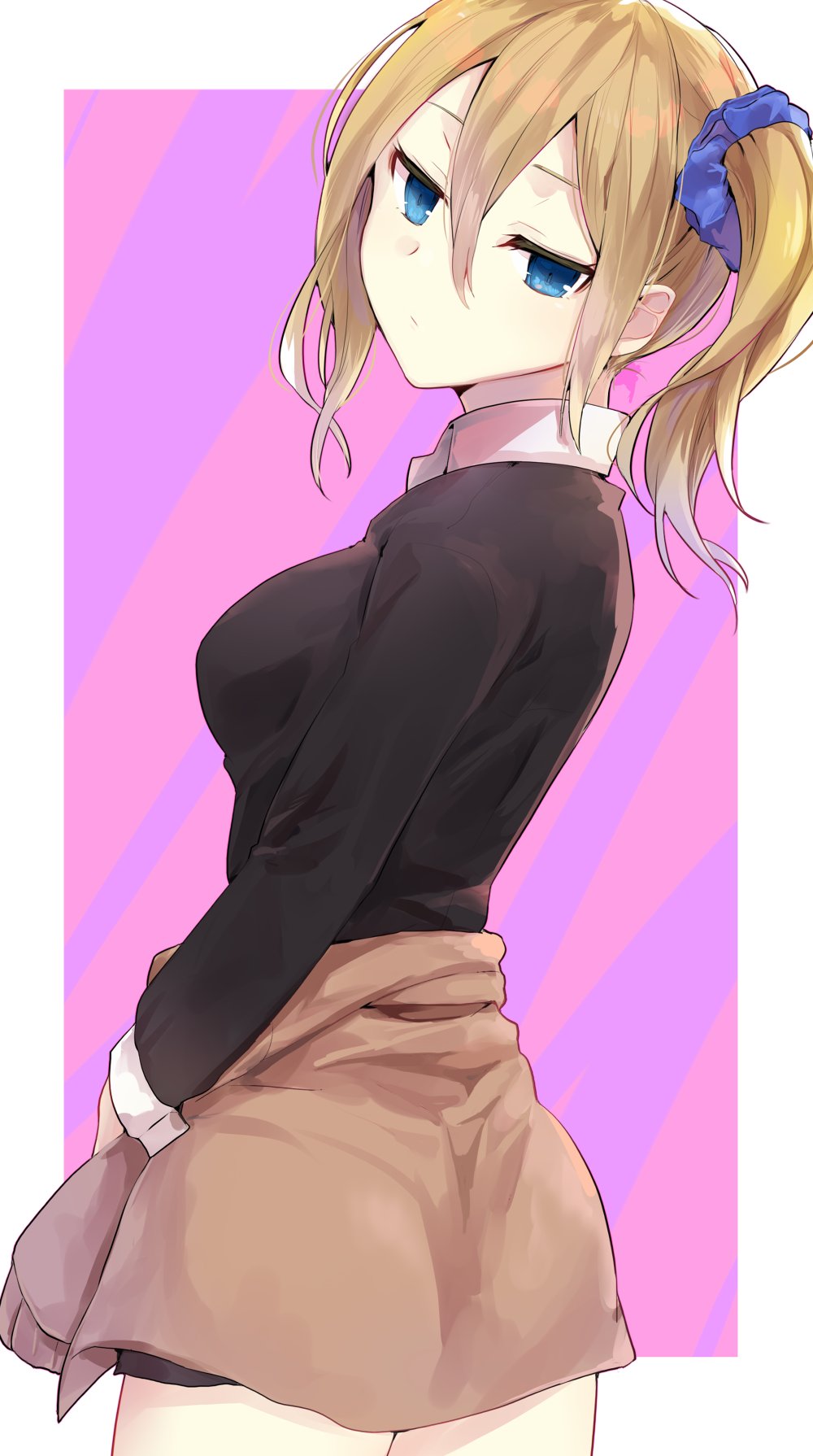 1girl bangs black_jacket black_skirt blonde_hair blue_eyes blue_scrunchie blush breasts brown_cardigan cardigan cardigan_around_waist closed_mouth clothes_around_waist collared_shirt commentary_request cowboy_shot eyebrows_visible_through_hair hair_between_eyes hair_ornament hair_scrunchie hayasaka_ai highres jacket kaguya-sama_wa_kokurasetai_~tensai-tachi_no_renai_zunousen~ long_hair long_sleeves looking_at_viewer looking_to_the_side medium_breasts pink_background purple_background school_uniform scrunchie shirt side_ponytail skirt solo standing tomozero white_shirt