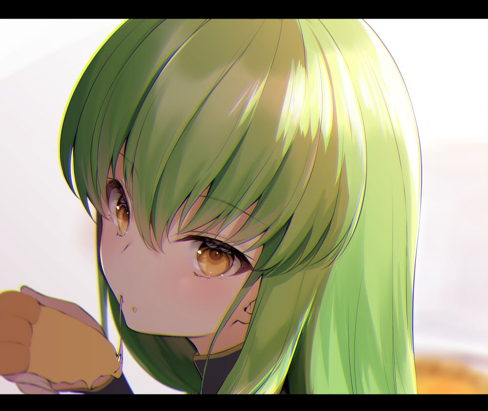 1girl bangs blurry blurry_background blush c.c. close-up code_geass depth_of_field eating eyebrows_visible_through_hair face food green_hair hair_between_eyes jiiwara letterboxed long_hair looking_at_viewer pizza portrait solo yellow_eyes