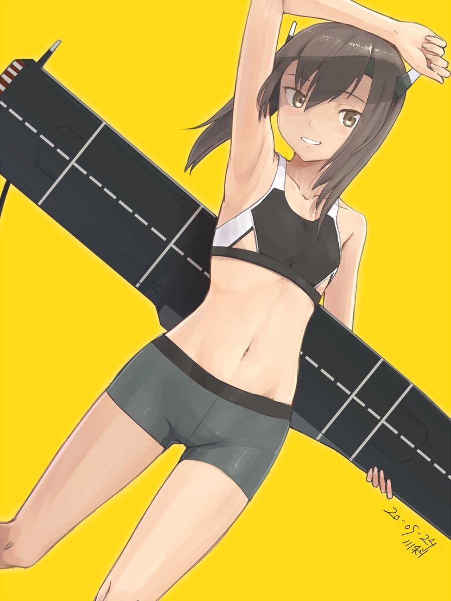 1girl artist_name brown_eyes brown_hair commentary_request cowboy_shot dated dutch_angle flight_deck grey_shorts headband headgear highres kantai_collection kawashina_(momen_silicon) looking_at_viewer short_shorts shorts smile solo sports_bikini sports_bra standing surfboard taihou_(kantai_collection) yellow_background