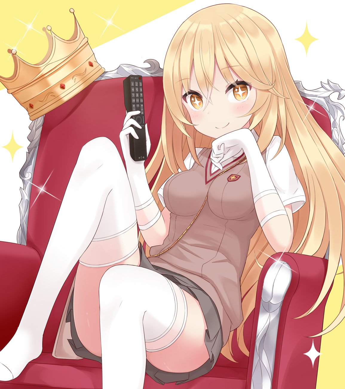 +_+ 1girl bad_id bad_twitter_id bangs blonde_hair brown_sweater commentary crown dress_shirt dutch_angle elbow_gloves emblem eyebrows_visible_through_hair gloves grey_skirt highres holding holding_remote_control leg_up legs long_hair looking_at_viewer miniskirt no_shoes open_mouth pleated_skirt school_uniform shirt shokuhou_misaki short_sleeves sitting skirt smile solo sparkle sweater sweater_vest thigh-highs throne to_aru_kagaku_no_railgun to_aru_majutsu_no_index tokiwadai_school_uniform v-neck white_gloves white_legwear white_shirt yellow_eyes