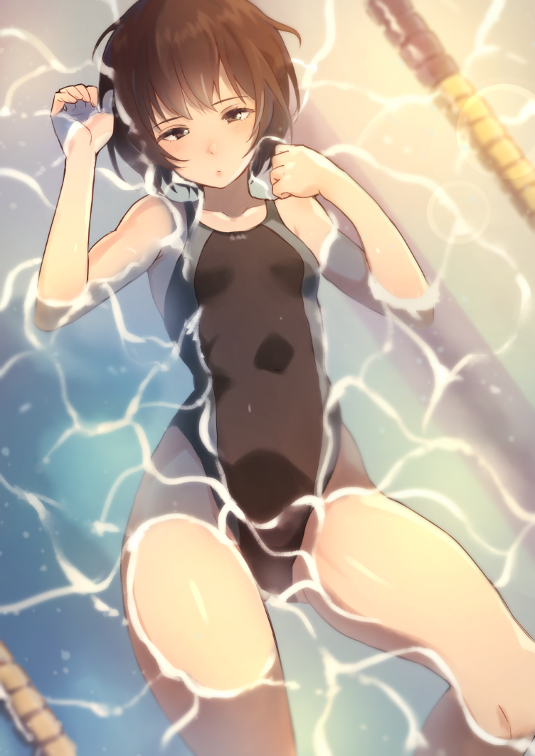 1girl amagami black_hair black_swimsuit breasts brown_eyes commentary_request competition_swimsuit eichan_(eichanidfi) looking_at_viewer mixed-language_commentary nanasaki_ai one-piece_swimsuit partially_submerged short_hair small_breasts solo swimsuit water
