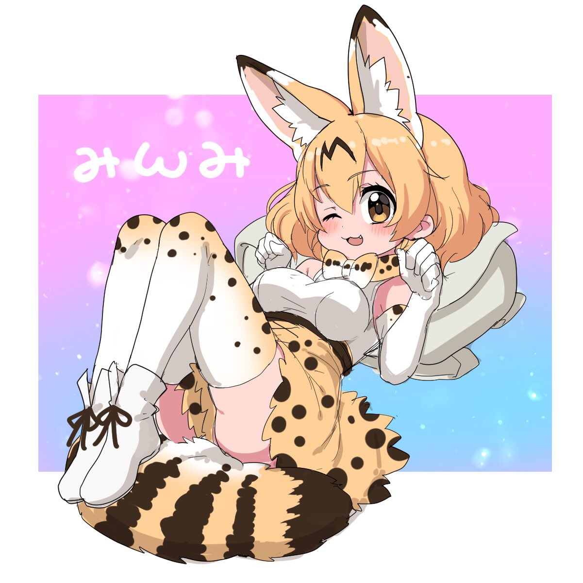 1girl animal_ears backpack backpack_removed bag bare_shoulders blonde_hair bow bowtie commentary_request elbow_gloves extra_ears eyebrows_visible_through_hair gloves gradient gradient_gloves gradient_legwear high-waist_skirt highres kemono_friends one_eye_closed print_gloves print_legwear print_neckwear print_skirt ransusan serval_(kemono_friends) serval_ears serval_girl serval_print serval_tail shirt short_hair skirt sleeveless solo tail thigh-highs translation_request white_gloves white_legwear white_shirt yellow_eyes zettai_ryouiki
