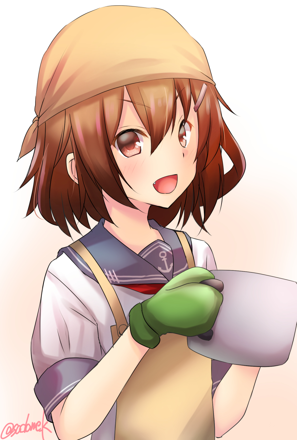 1girl adapted_costume alternate_sleeve_length anchor_symbol apron bandana blue_sailor_collar brown_hair commentary_request fang gradient gradient_background hair_ornament hairclip highres ikazuchi_(kantai_collection) kamijou_sadame kantai_collection looking_at_viewer neckerchief open_mouth oven_mitts pot red_neckwear sailor_collar school_uniform serafuku short_hair skin_fang smile solo upper_body white_background yellow_apron