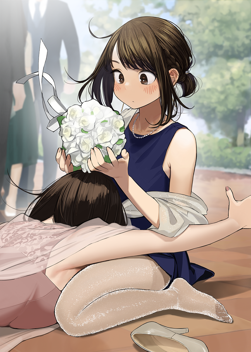 2girls blue_dress blush bouquet breasts brown_hair dress flower ganbare_douki-chan high_heels highres jewelry kneeling multiple_girls necklace office_lady office_lady's_rival_(yomu_(sgt_epper)) office_lady_(yomu_(sgt_epper)) outstretched_arm pantyhose pearl_necklace scarf sitting tied_hair white_legwear yomu_(sgt_epper)