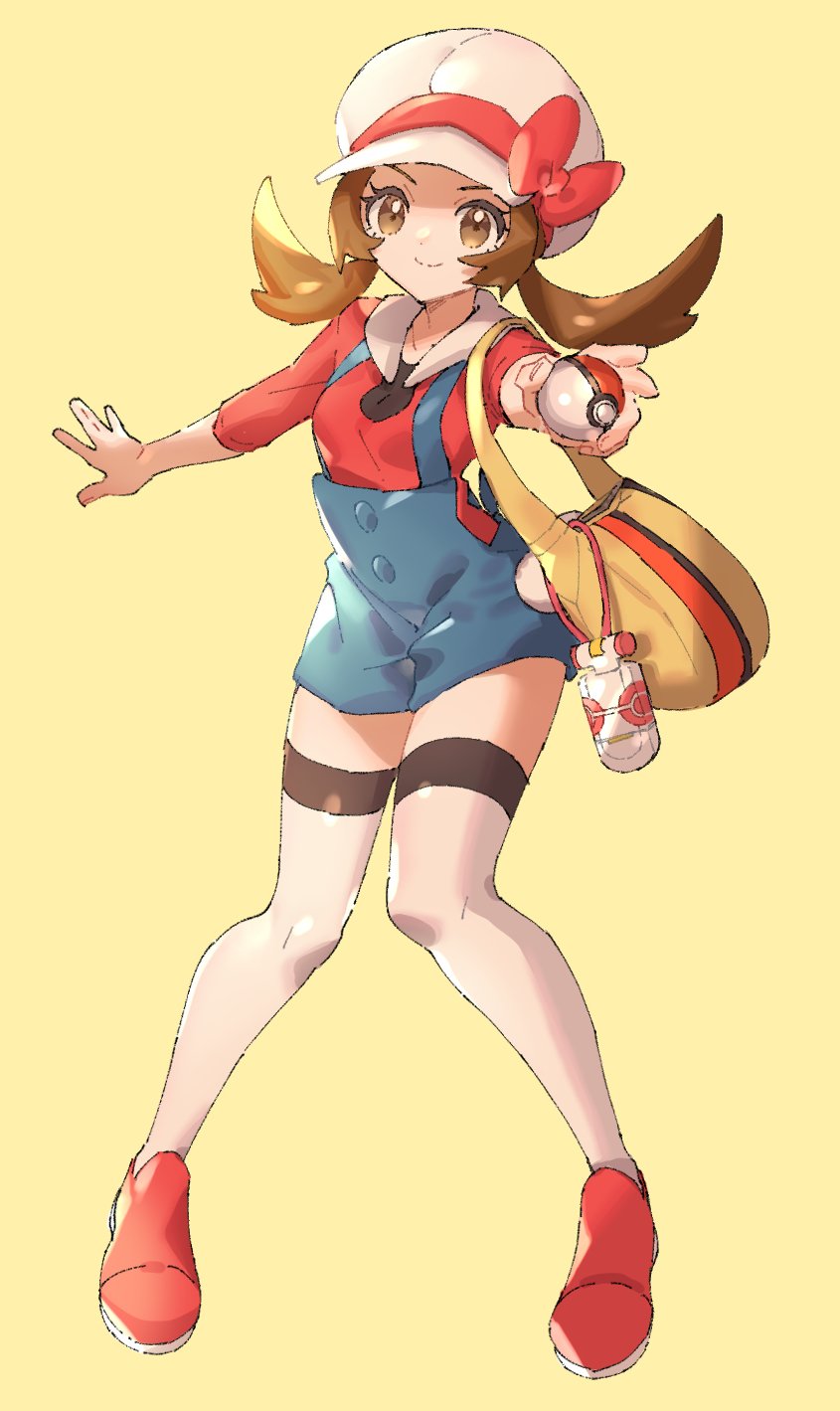 1girl ankea_(a-ramo-do) blue_shorts bow brown_eyes brown_hair closed_mouth collarbone floating_hair full_body hair_bow hat highres holding holding_poke_ball kotone_(pokemon) long_hair outstretched_arm poke_ball pokemon pokemon_(game) pokemon_hgss red_bow red_footwear red_shirt shiny shiny_hair shirt short_shorts shorts simple_background smile solo standing suspender_shorts suspenders thigh-highs white_headwear white_legwear yellow_background