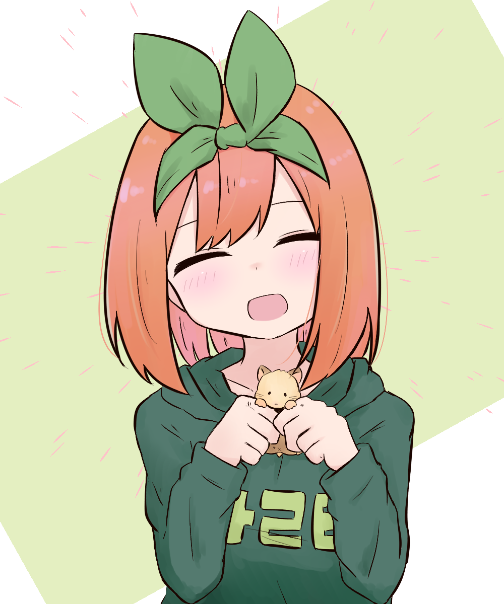 1girl :d ^_^ animal bangs blush closed_eyes collarbone eyebrows_behind_hair facing_viewer go-toubun_no_hanayome green_background green_hoodie green_ribbon hair_ribbon hands_up highres holding holding_animal hood hood_down hoodie kujou_karasuma long_sleeves nakano_yotsuba open_mouth orange_hair ribbon smile solo two-tone_background upper_body white_background