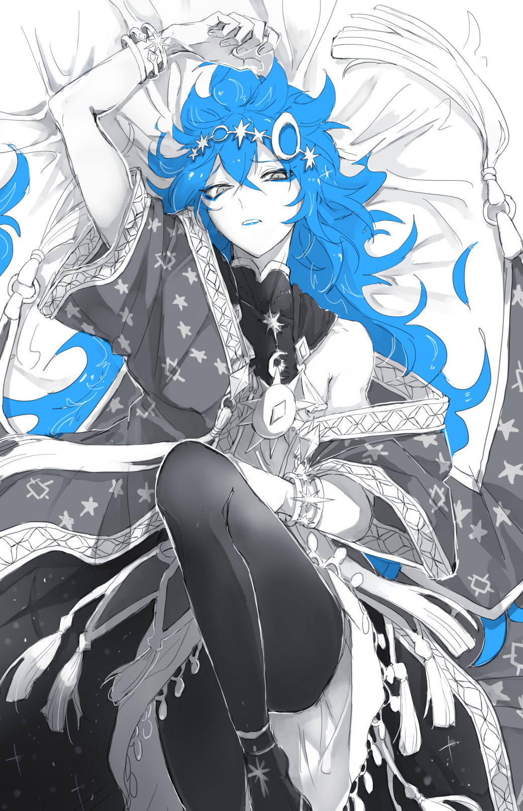 1boy bangs bed black_legwear blue_hair blue_lips fiery_hair hair_between_eyes hair_ornament headpiece highres idia_shroud long_hair long_sleeves looking_at_viewer lying male_focus on_back open_mouth solo twisted_wonderland unabara_oo very_long_hair yellow_eyes