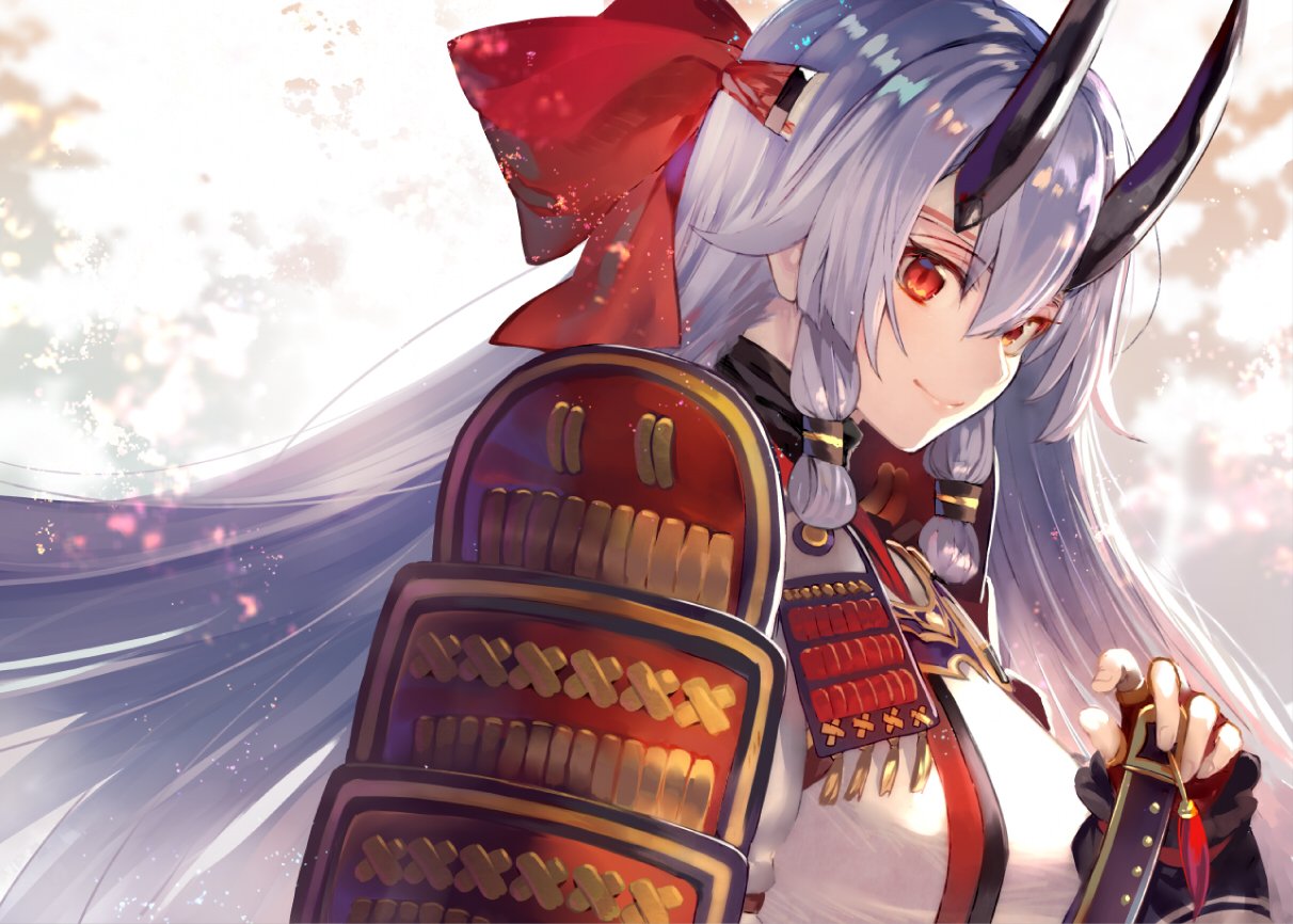 1girl armor breasts commentary_request fate/grand_order fate_(series) fingerless_gloves floating_hair gloves hair_between_eyes hand_on_hilt headband horns japanese_armor katana long_hair looking_at_viewer medium_breasts oni_horns red_eyes shirabi shoulder_armor silver_hair smile sode solo sword tomoe_gozen_(fate/grand_order) upper_body weapon