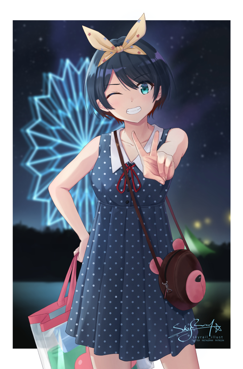 1girl animal_bag artist_name bag bangs bare_arms bare_shoulders black_hair blue_dress blue_eyes blurry blurry_background collarbone collared_dress commentary_request depth_of_field dress eyebrows_visible_through_hair ferris_wheel grin hair_between_eyes hand_on_hip highres kanojo_okarishimasu looking_at_viewer night one_eye_closed outstretched_arm plastic_bag pleated_dress polka_dot polka_dot_dress sarashina_ruka see-through shoulder_bag signature skyrail sleeveless sleeveless_dress smile solo star_(symbol) v