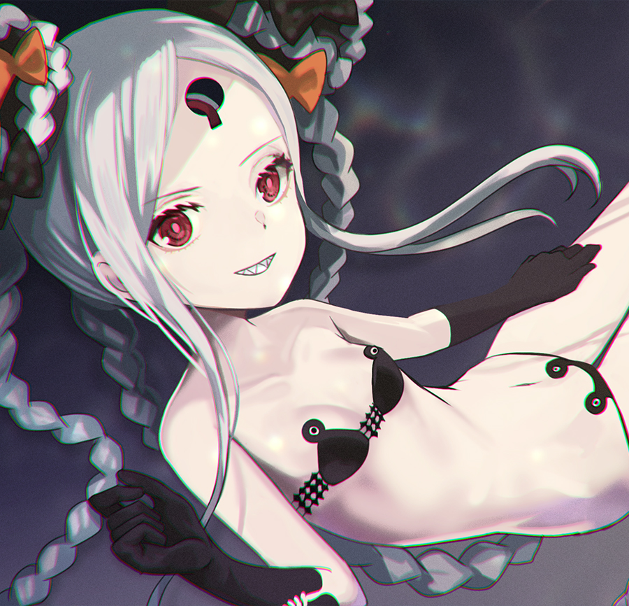 1girl abigail_williams_(fate/grand_order) abigail_williams_(swimsuit_foreigner)_(fate) amripo bangs bare_legs bikini black_bikini black_swimsuit bow braid breasts collarbone commentary_request double_bun eyebrows_visible_through_hair fate_(series) frilled_swimsuit frills grin hair_bow hair_bun keyhole lavender_hair long_hair looking_at_viewer navel parted_bangs partial_commentary red_eyes sharp_teeth small_breasts smile solo stomach swimsuit teeth third_eye very_long_hair