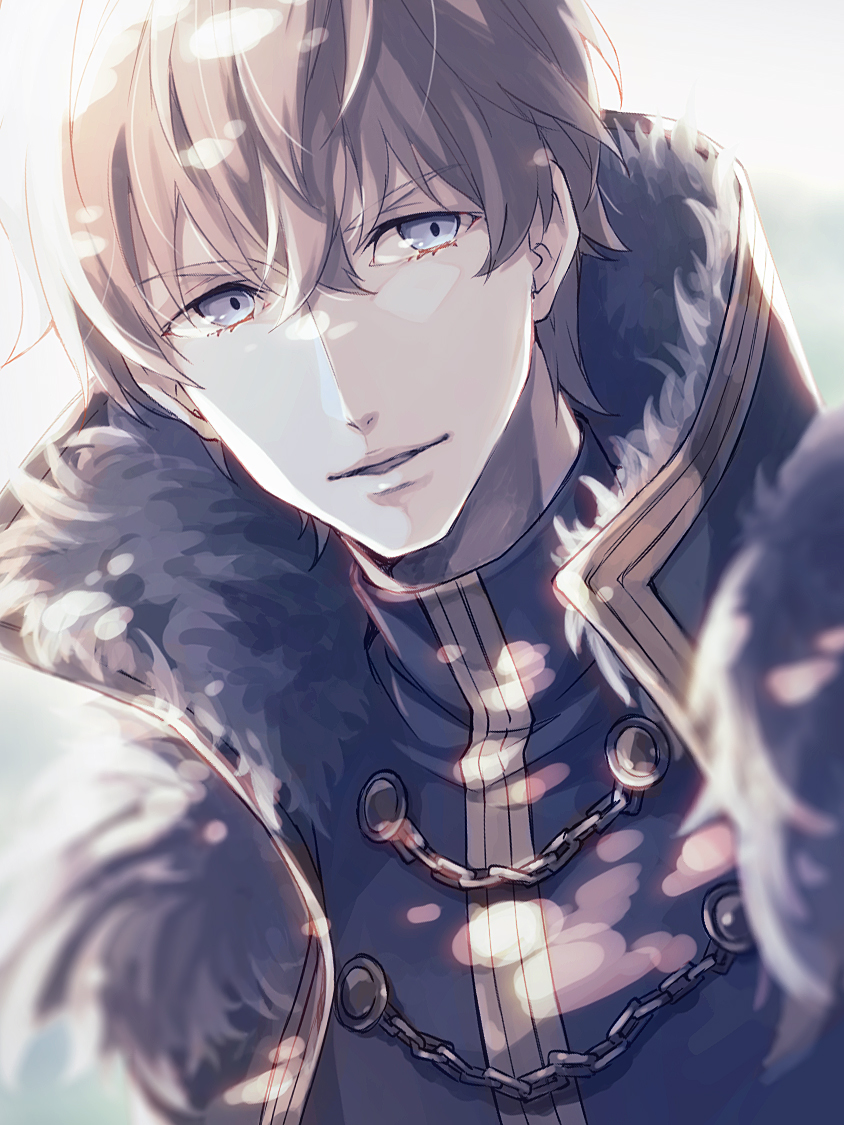 1boy armor blonde_hair blue_cape blue_eyes cape collared_cape eyebrows eyebrows_visible_through_hair fate/extra fate/grand_order fate_(series) fur_collar gawain_(fate/extra) hitsuji_(hanatoutau) knight knights_of_the_round_table_(fate) male_focus shiny short_hair simple_background solo sunlight upper_body white_background