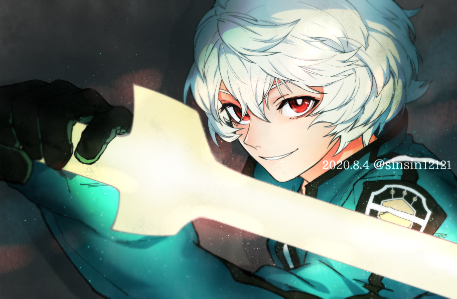 1boy dated gloves grin hair_between_eyes holding holding_sword holding_weapon jacket kuga_yuuma male_focus red_eyes sinsin12121 smile solo sword twitter_username upper_body weapon white_hair world_trigger