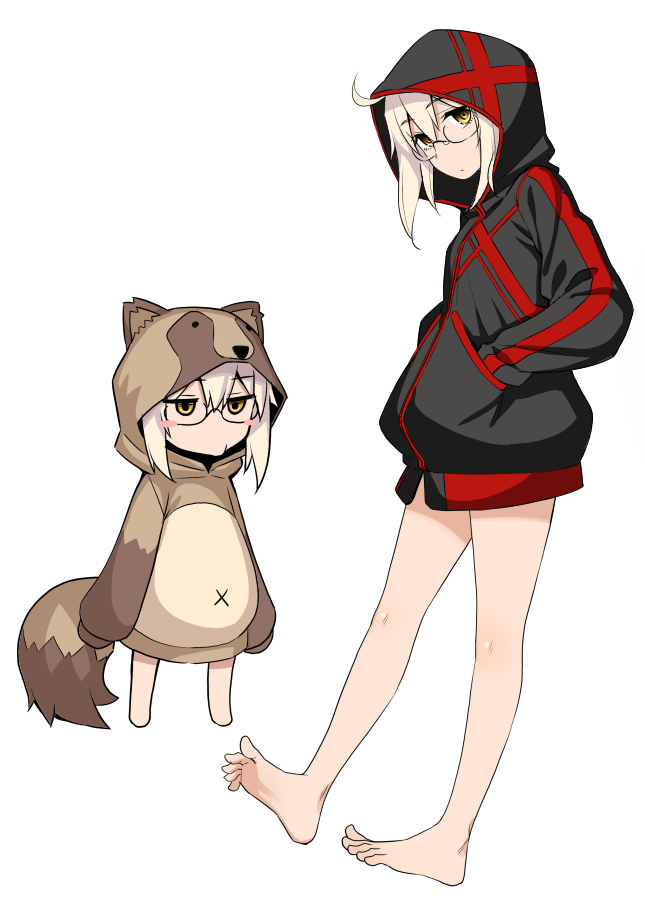 2girls ahoge animal_ears artoria_pendragon_(all) blonde_hair blush_stickers chibi commentary_request dual_persona eyebrows_visible_through_hair fate/grand_order fate_(series) glasses hair_between_eyes hands_in_pockets hood hoodie multiple_girls mysterious_heroine_x_(alter) namonashi raccoon_costume raccoon_ears raccoon_tail semi-rimless_eyewear smile tail yellow_eyes